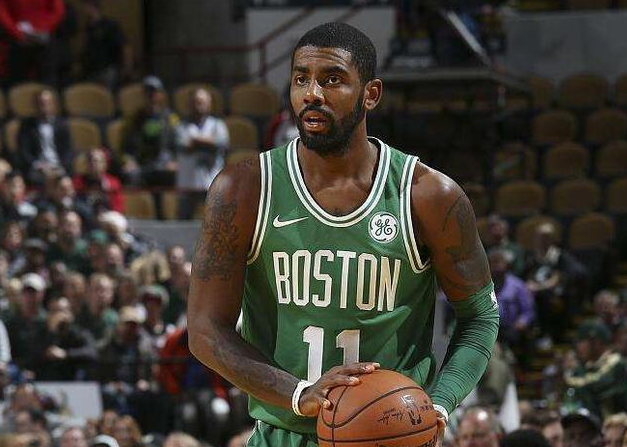 辽宁铁人老队长杨健落泪：不管未来在哪里，铁人永远是我的家（辽宁铁人老队长杨健含泪：无论未来身在何处，铁人始终是我的家）