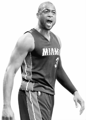 法尔克：拜仁重视巴黎对于帕的兴趣，将为他提供涨薪续约合同（法尔克：拜仁已关注巴黎对帕的追逐，计划以加薪续约留人）