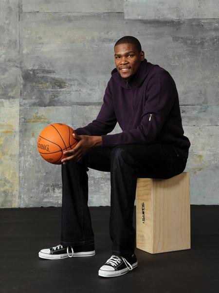 记者：西海岸外援戴维森返回巴西接受鼻梁手术，恢复期3个月（记者透露：西海岸外援戴维森回巴西做鼻梁手术，预计缺阵三个月）