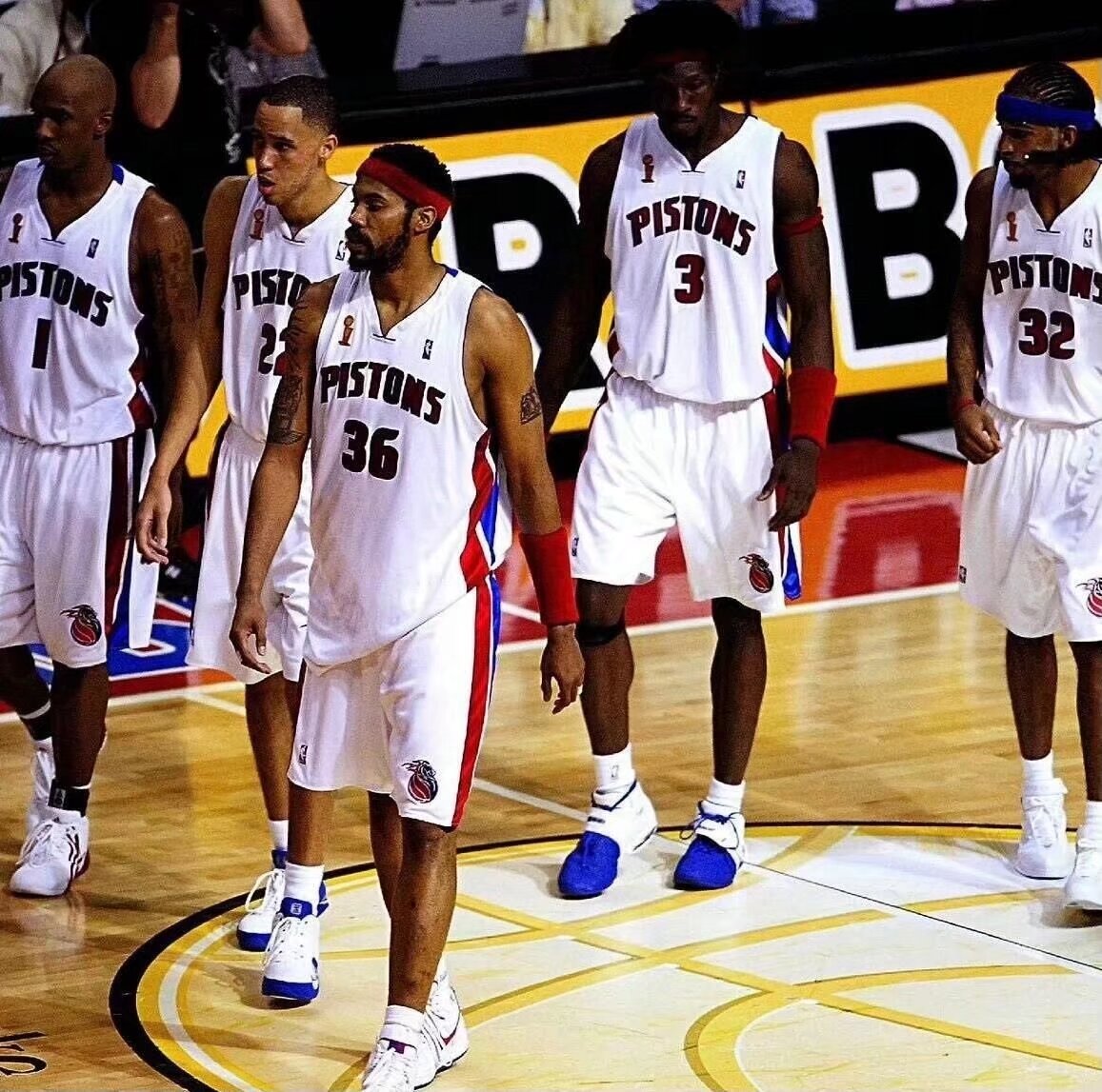 意甲争冠三强逐渐拉开差距（意甲争冠三强差距逐步扩大）