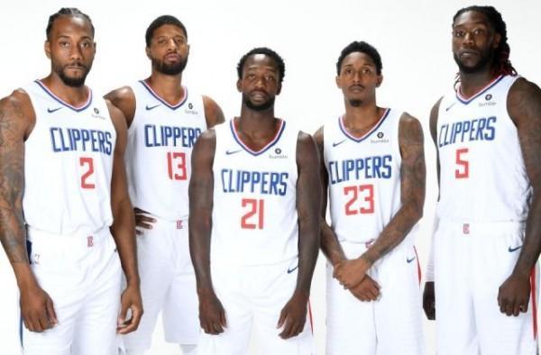 从社区到赛场！贵州 “省羽协杯” 点燃全民运动热情（社区赛场齐联动，贵州省羽协杯引燃全民运动热情）